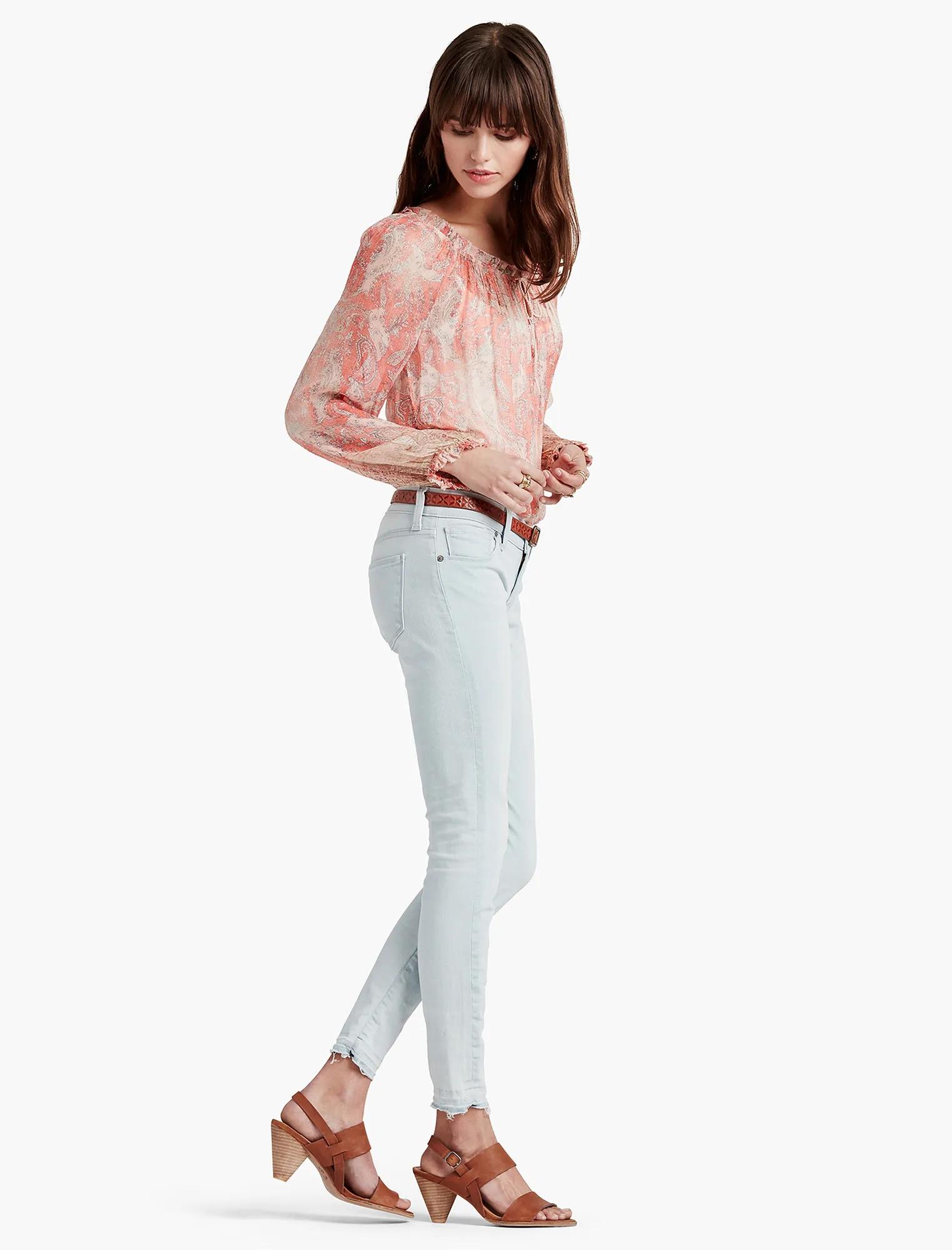 BROOKE CAPRI, image 2