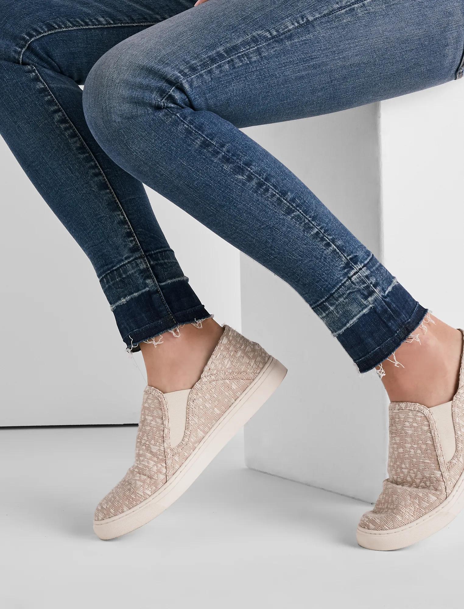 AVA MID RISE LEGGING JEAN WITH EXTENDED RELEASE, image 4