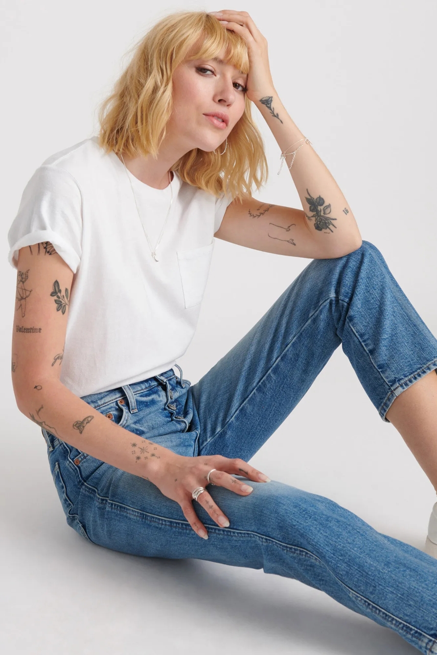 MID RISE AUTHENTIC STRAIGHT JEAN, image 5
