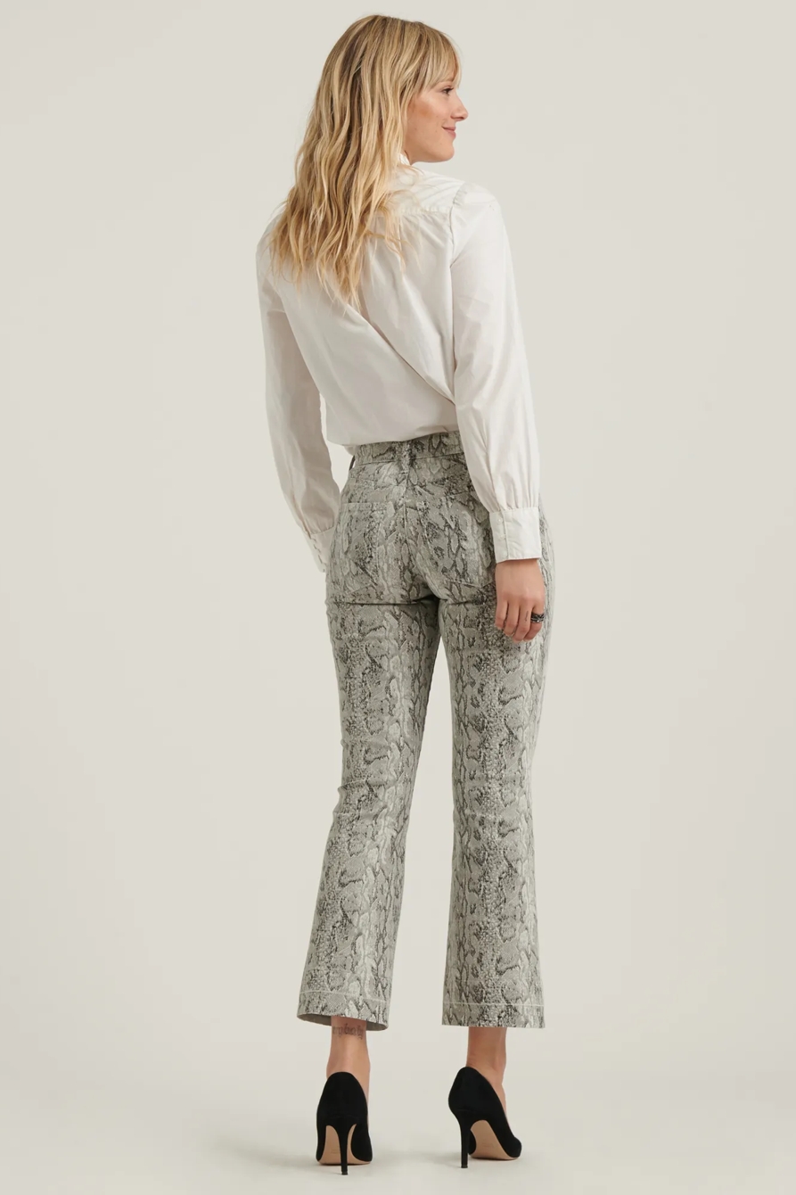 MID RISE AVA CROP MINI BOOT JEAN, image 4