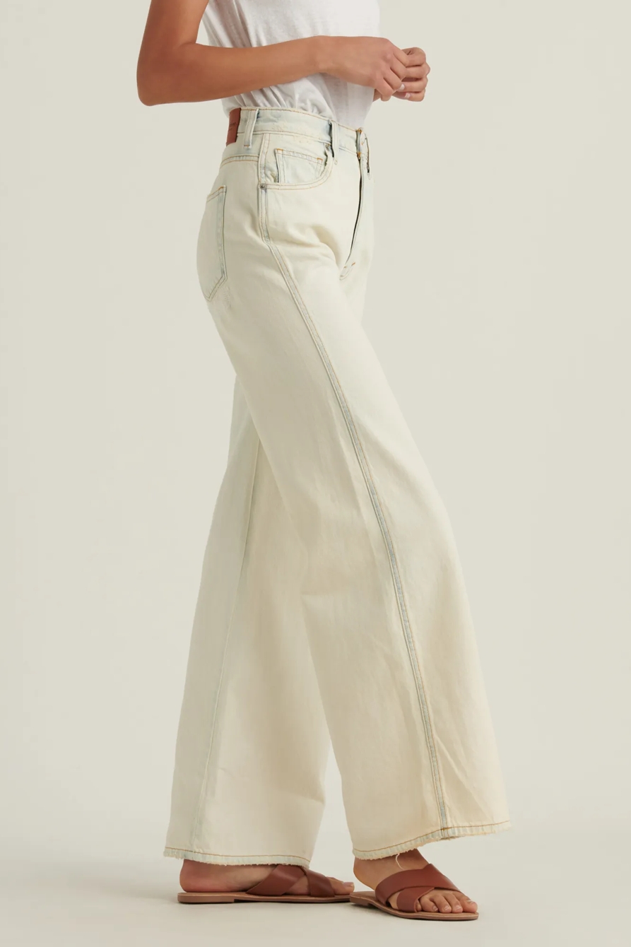 ULTRA HIGH RISE WIDE LEG JEAN, image 2