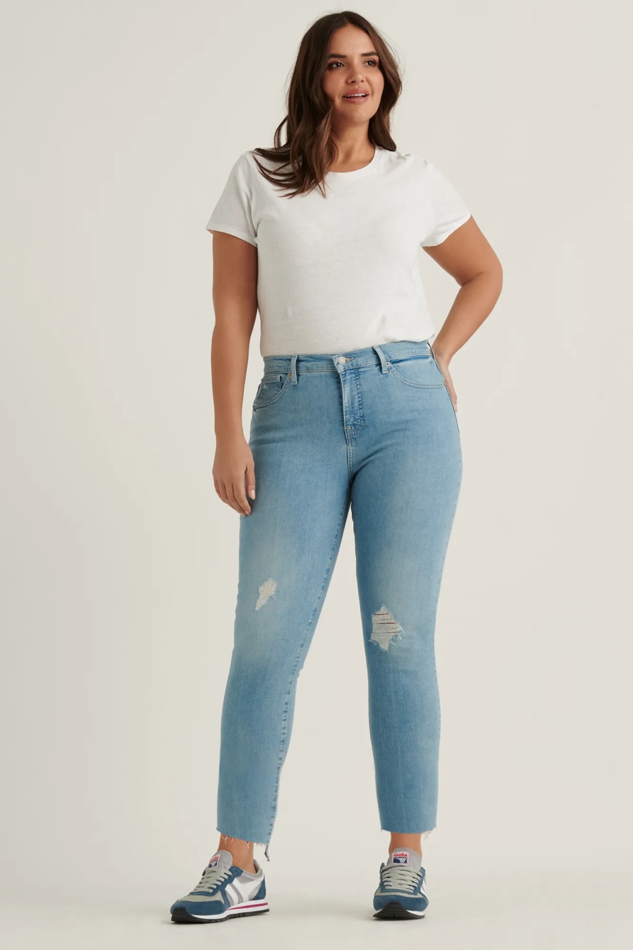 MID RISE AVA CROP SKINNY JEAN, image 4