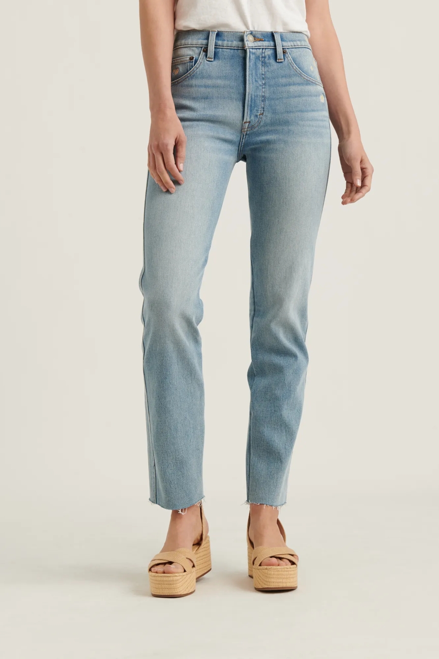 MID RISE AUTHENTIC STRAIGHT JEAN, image 5