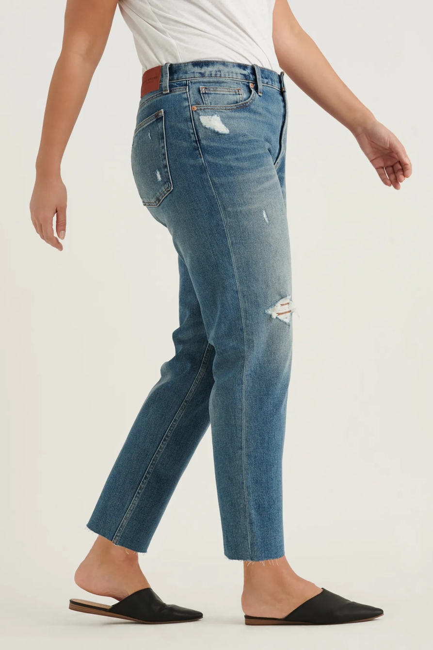 MID RISE BOYFRIEND JEAN, image 5