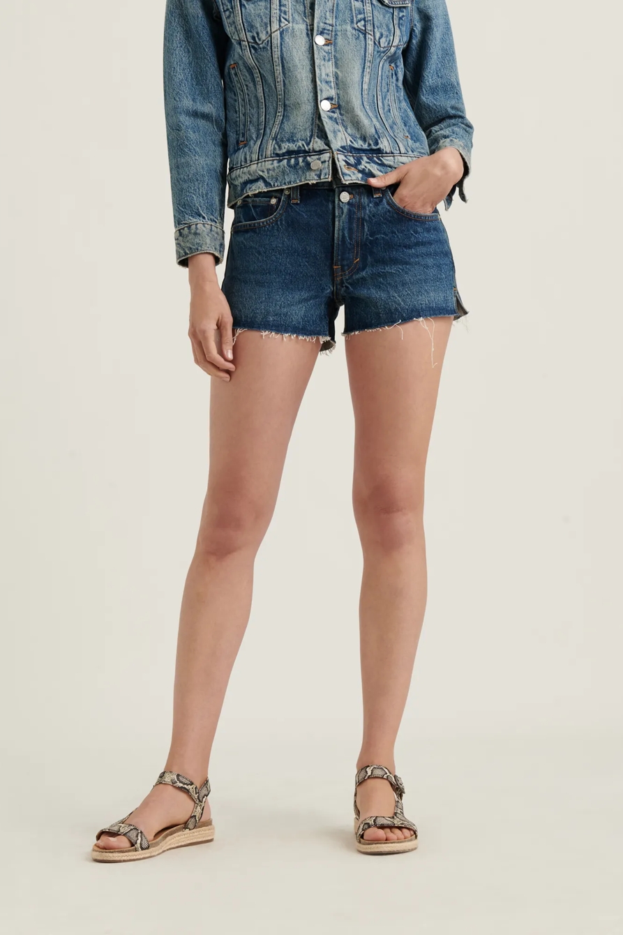 MID RISE CUT OFF JEAN SHORT, image 5