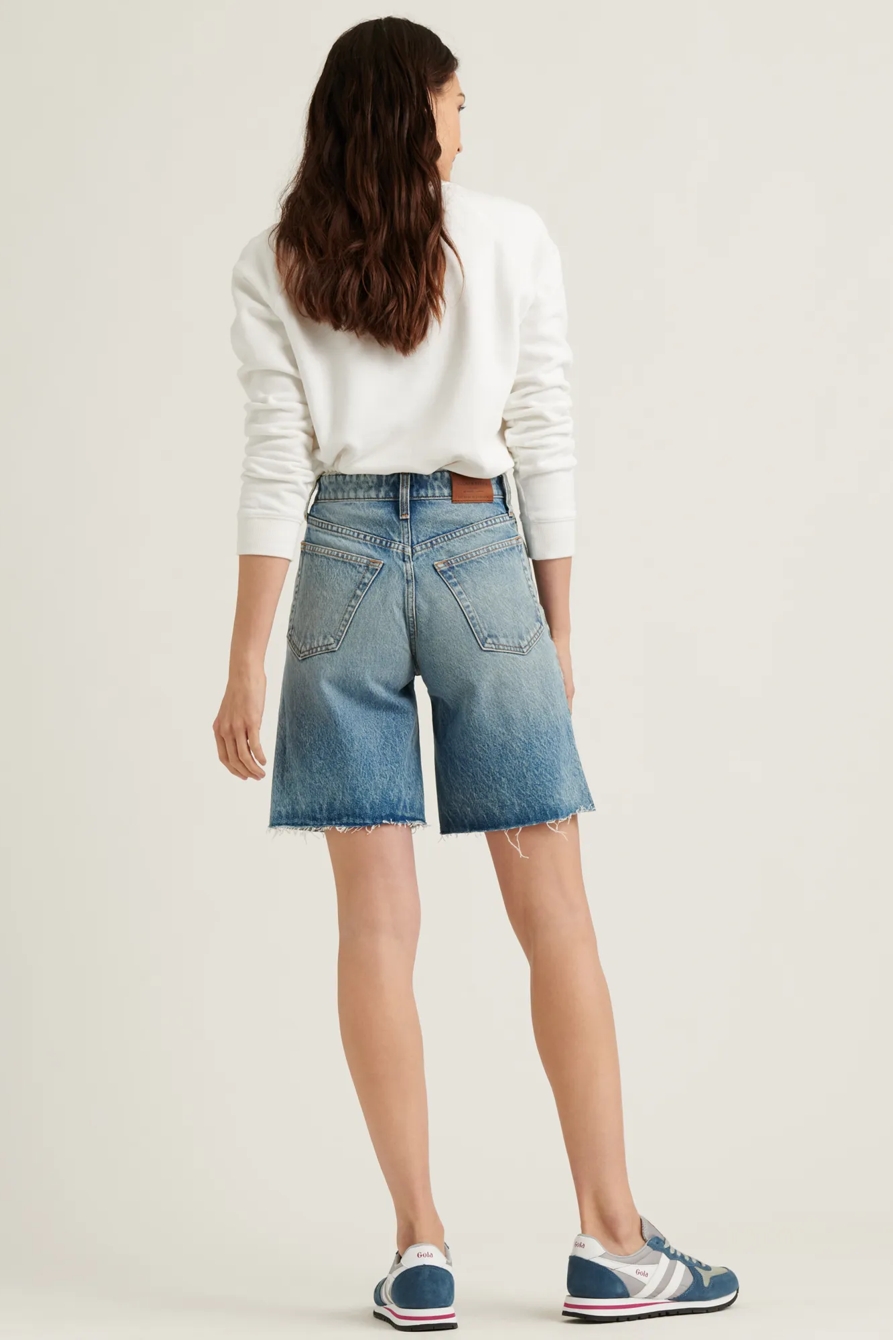 RELAXED BERMUDA JEAN SHORT, image 3