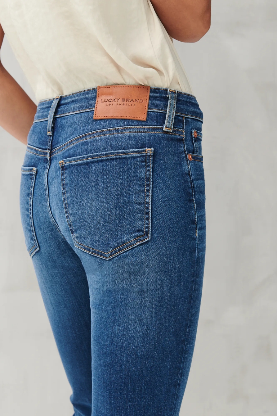 MID RISE SWEET STRAIGHT JEAN, image 4