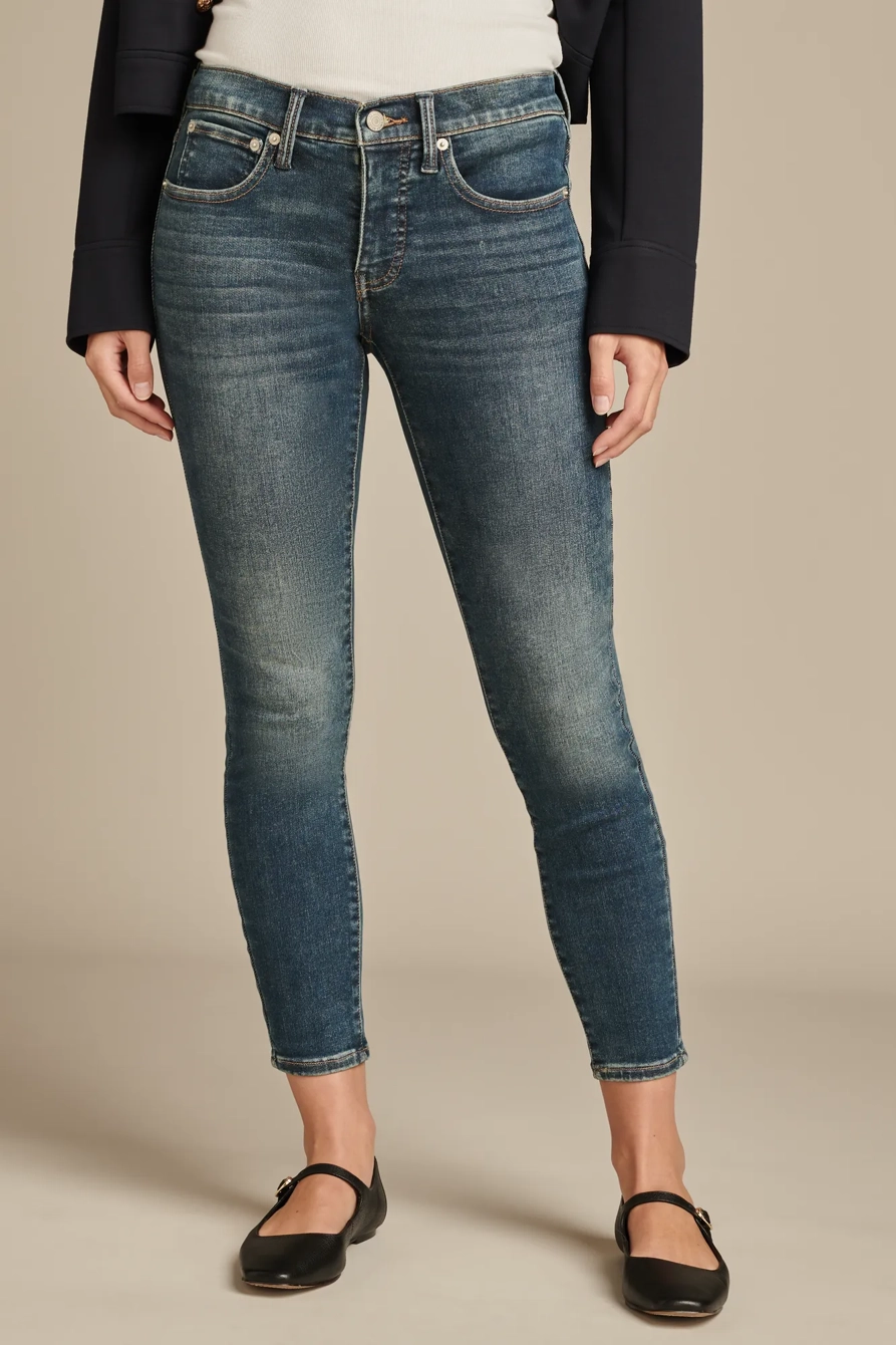 MID RISE AVA SKINNY