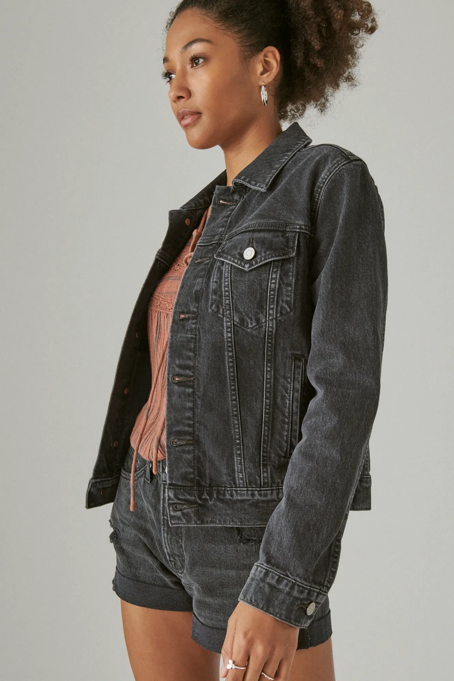 TOMBOY TRUCKER, image 3