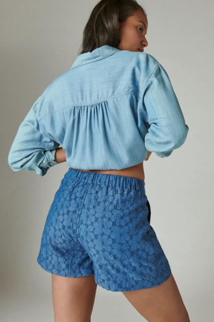 BUTTON FLY EYELET SHORT, image 2