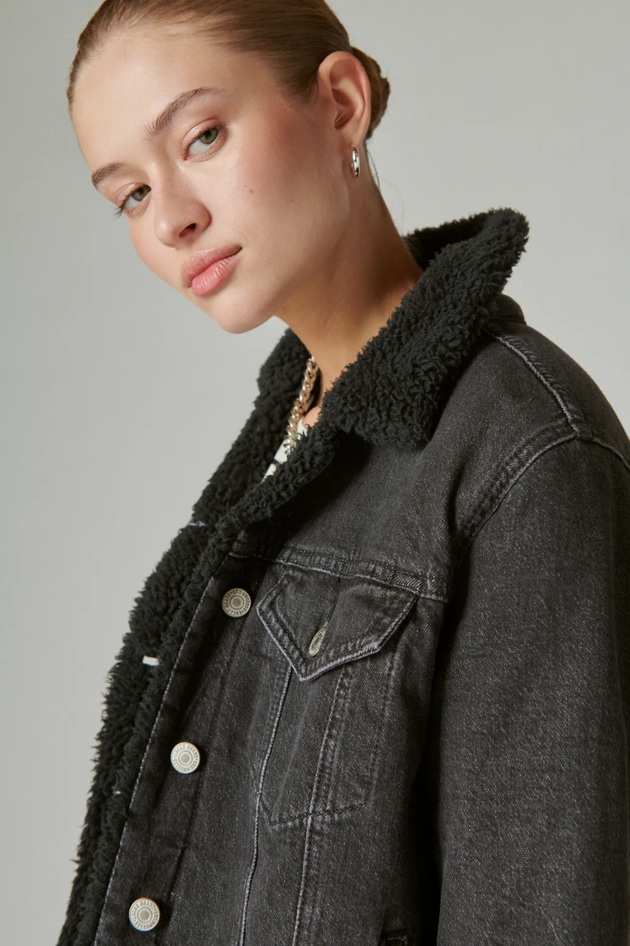 FAUX SHEARLING LINED DENIM TRUCKER JACKET, image 2