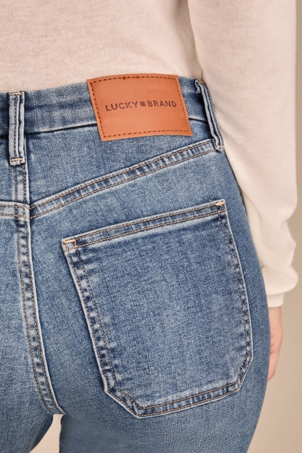 HIGH RISE PATCH POCKET STEVIE FLARE, image 4