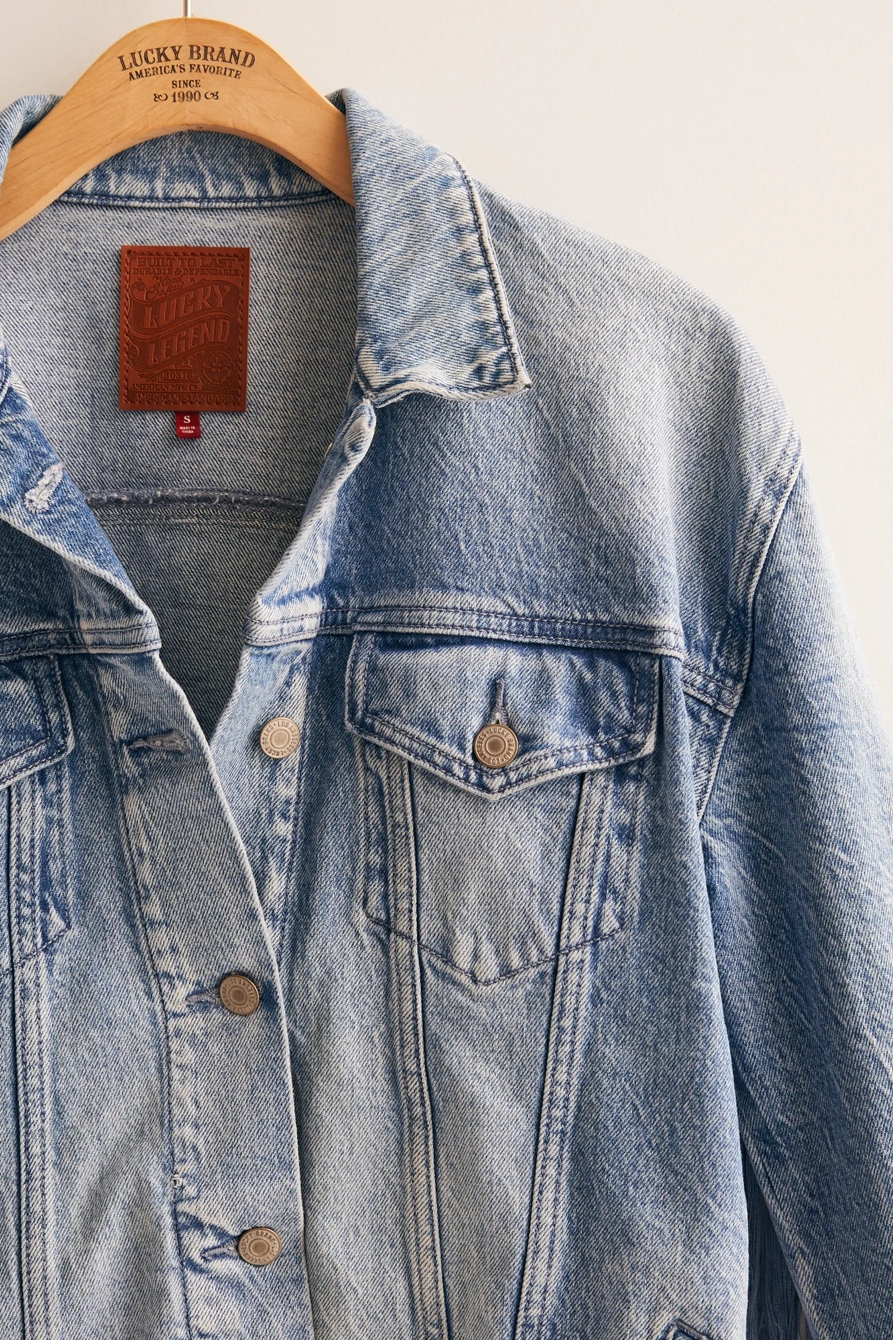 Women's Raw Edge Cropped Denim Fringe Jacket, image 5