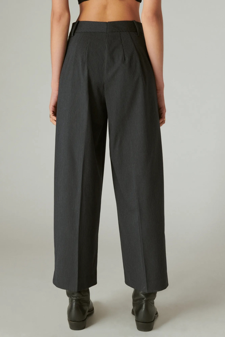 CROPPED PINSTRIPE PLEATED PANT, image 3