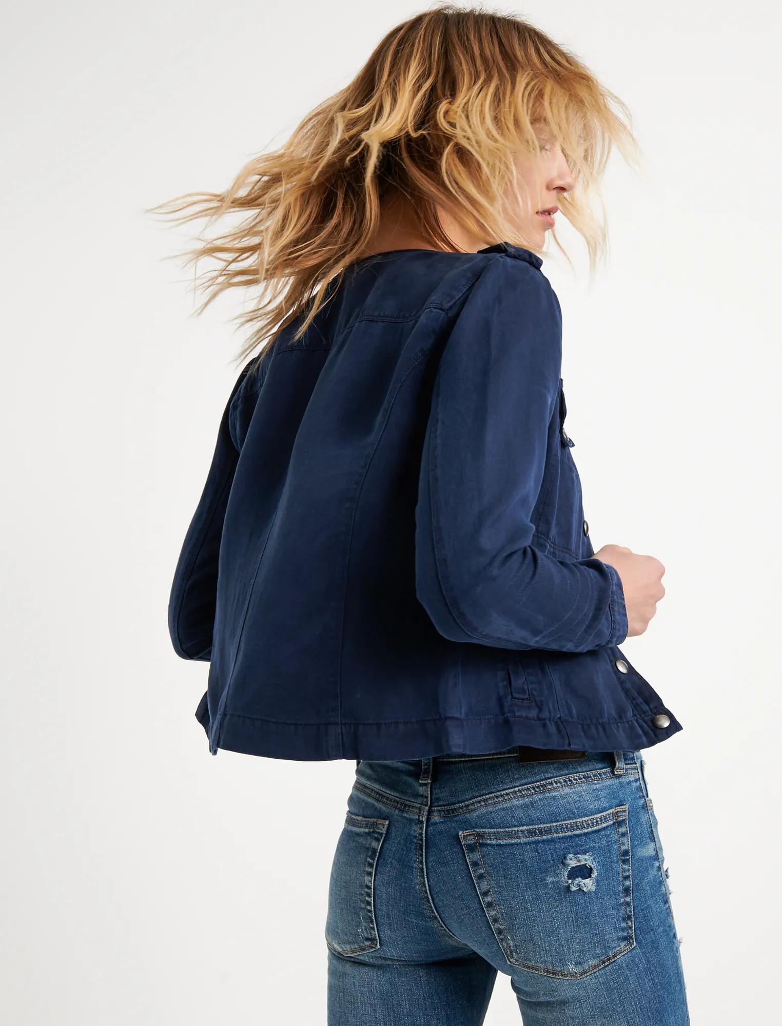 COLLARLESS UTILITY JACKET, image 3