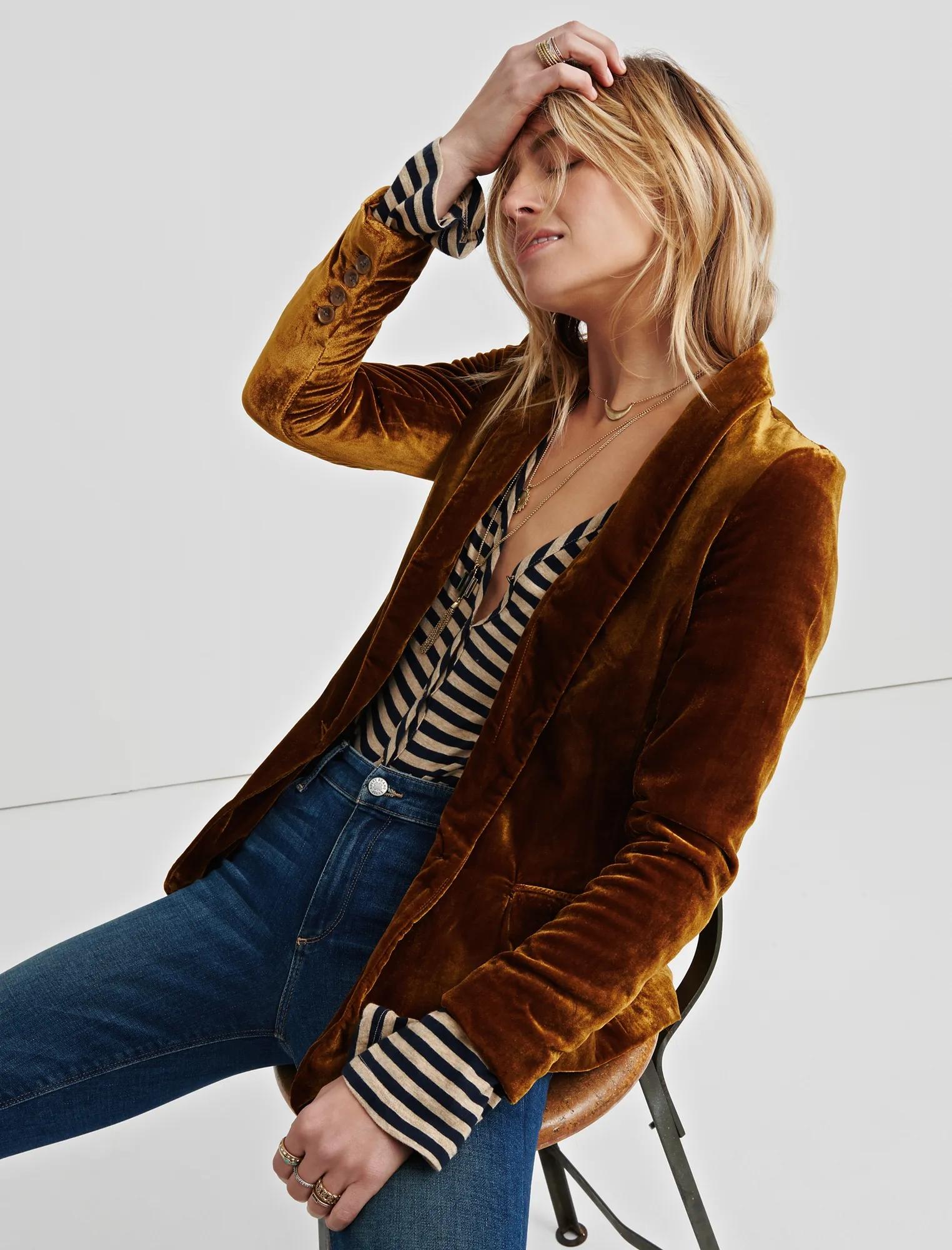 VELVET BLAZER, image 2