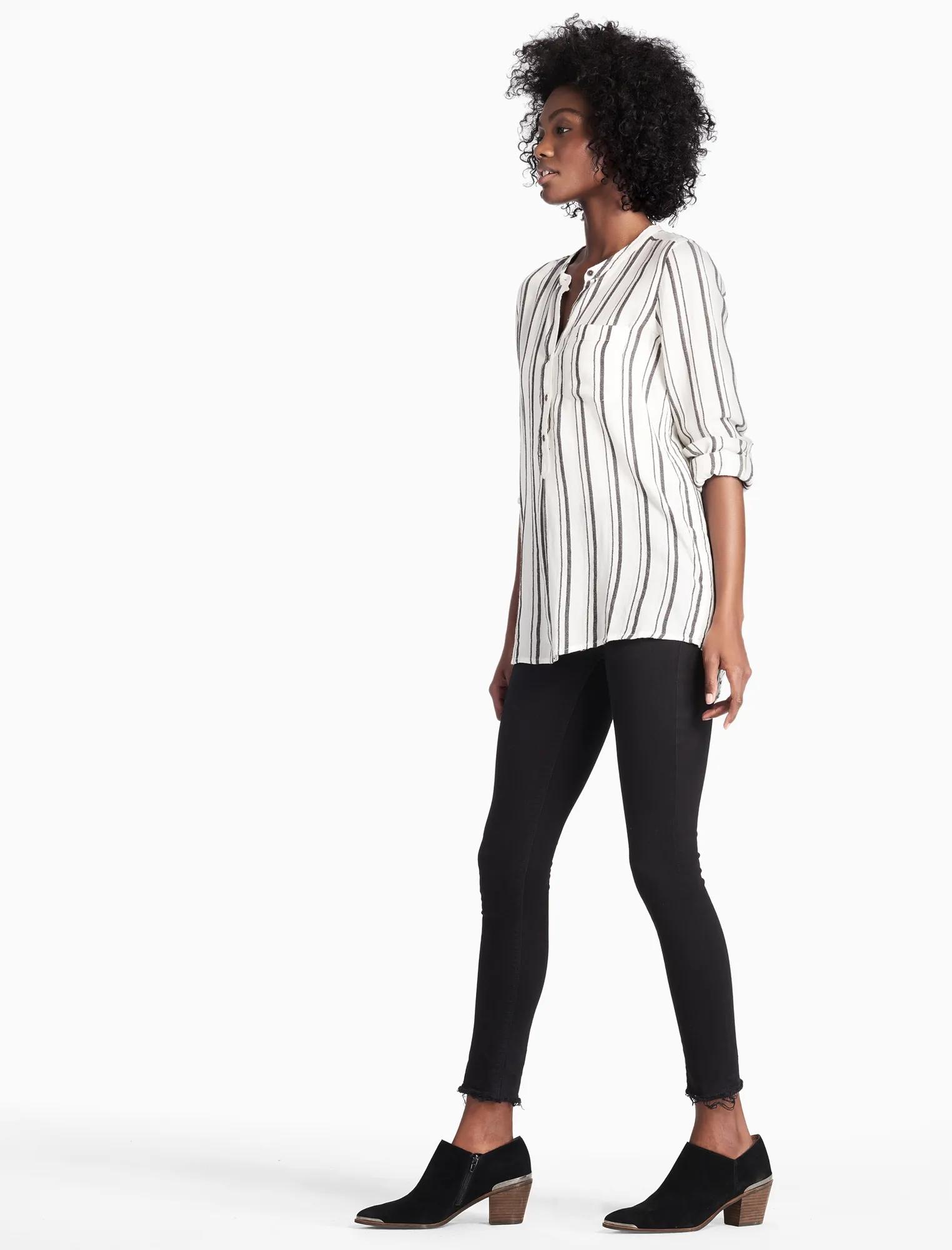 COLLARLESS BUTTON DOWN TOP, image 2