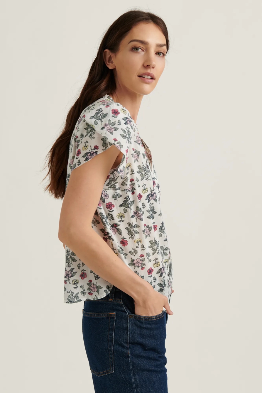 PINTUCK TULIP SLEEVE TOP, image 3