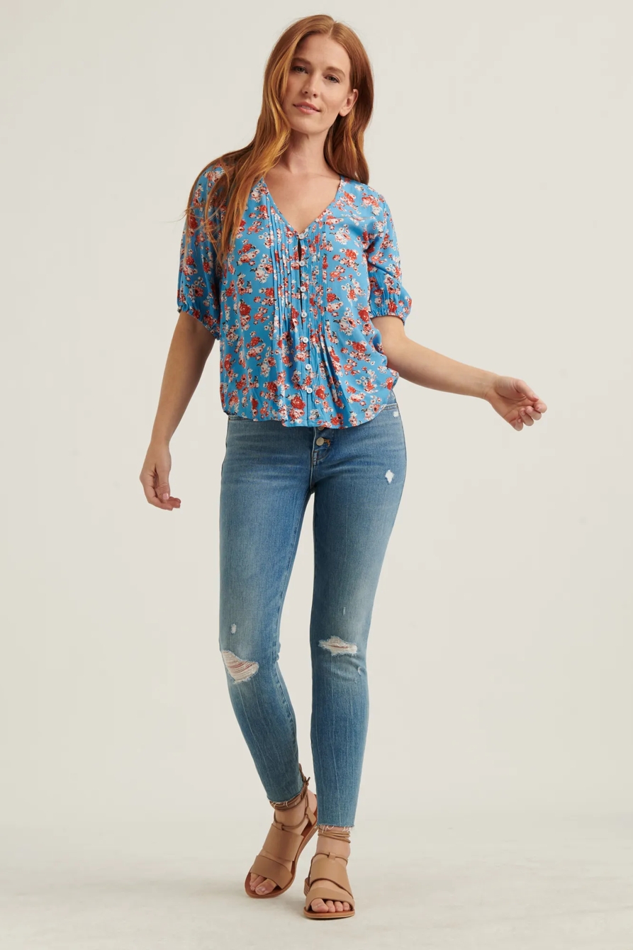 SHORT SLEEVE PINTUCK TOP, image 2