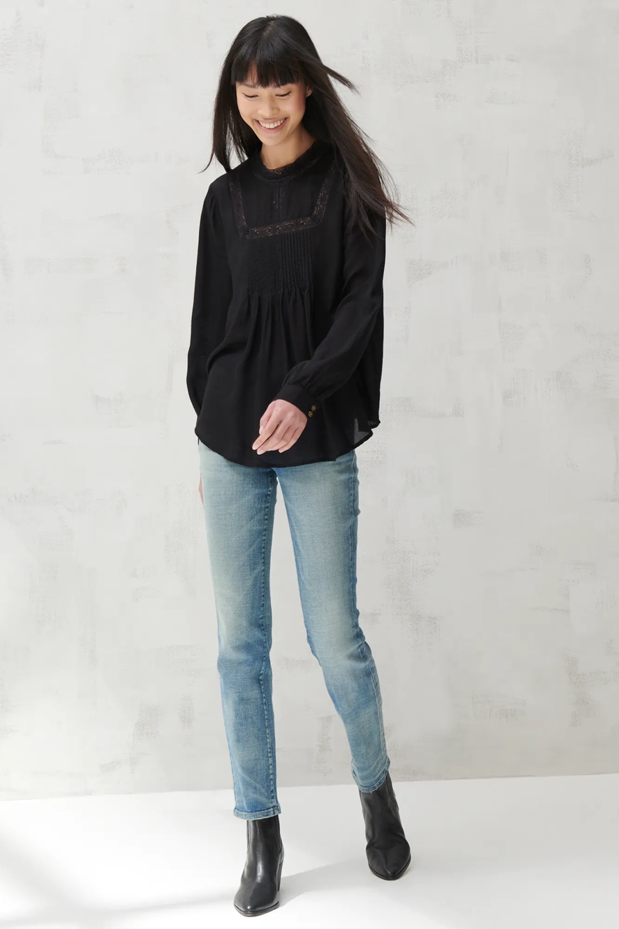 HIGH NECK LACE INSET TOP, image 2
