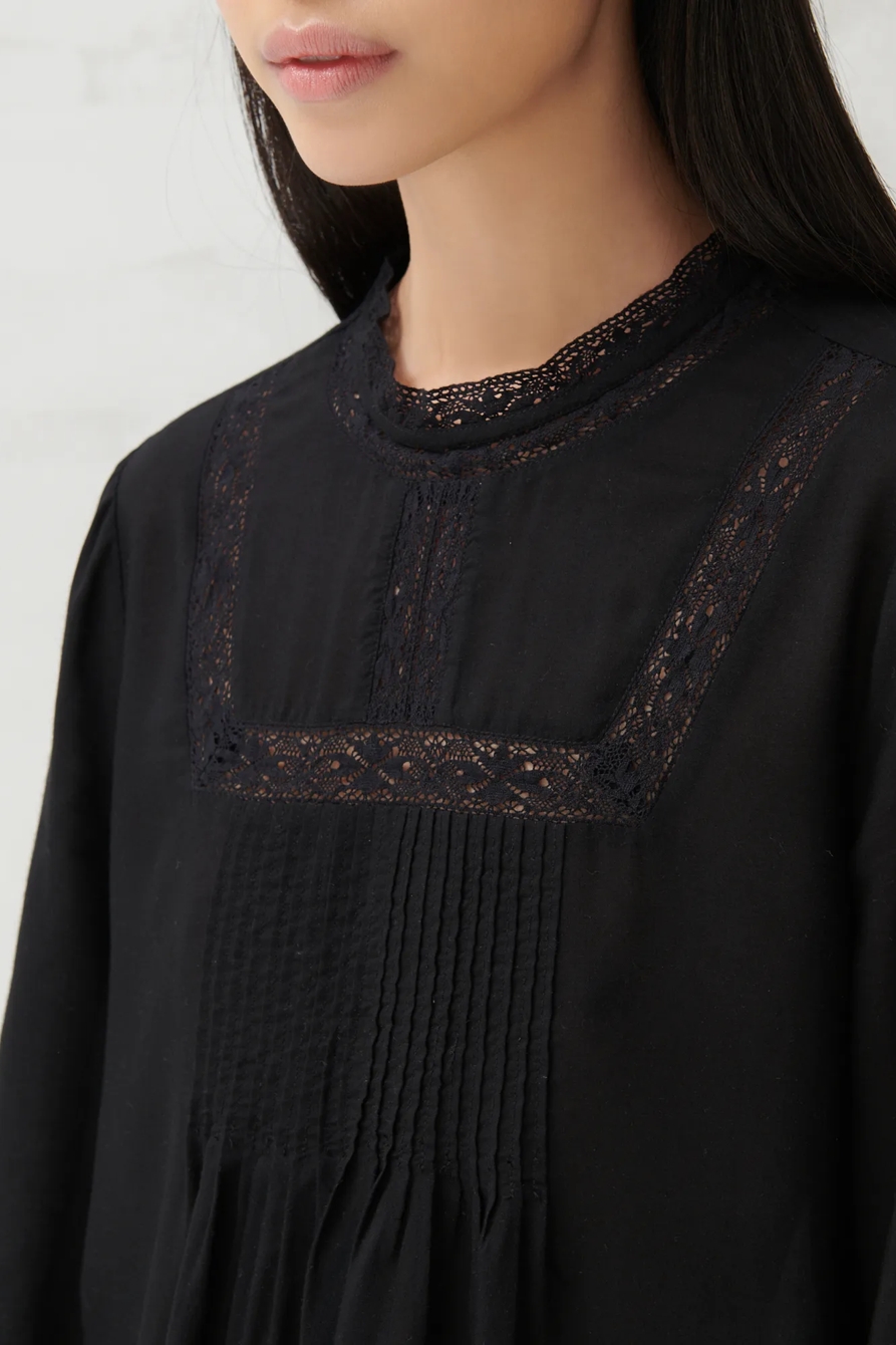 HIGH NECK LACE INSET TOP, image 5