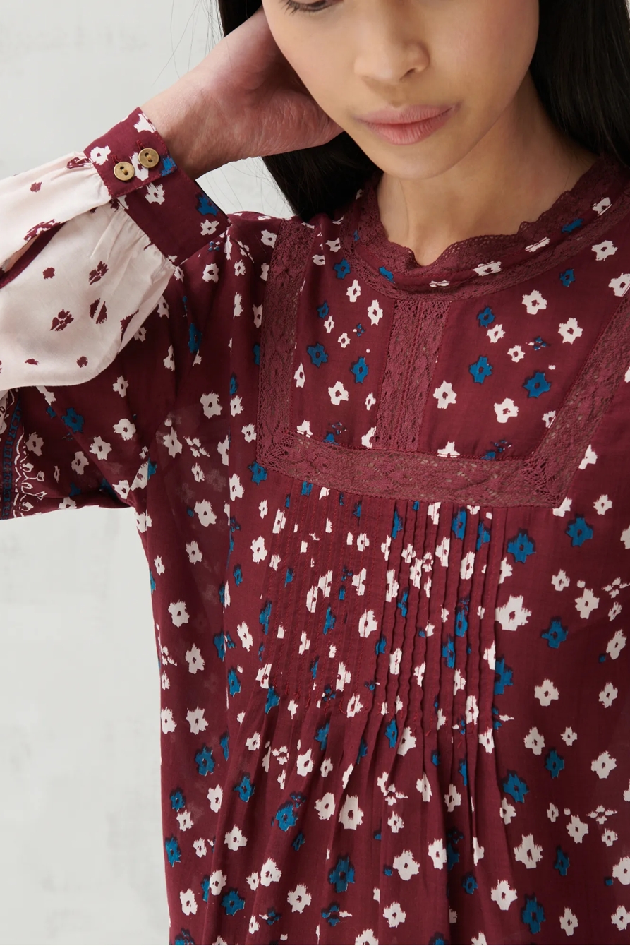 HIGH NECK LACE INSET TOP, image 5