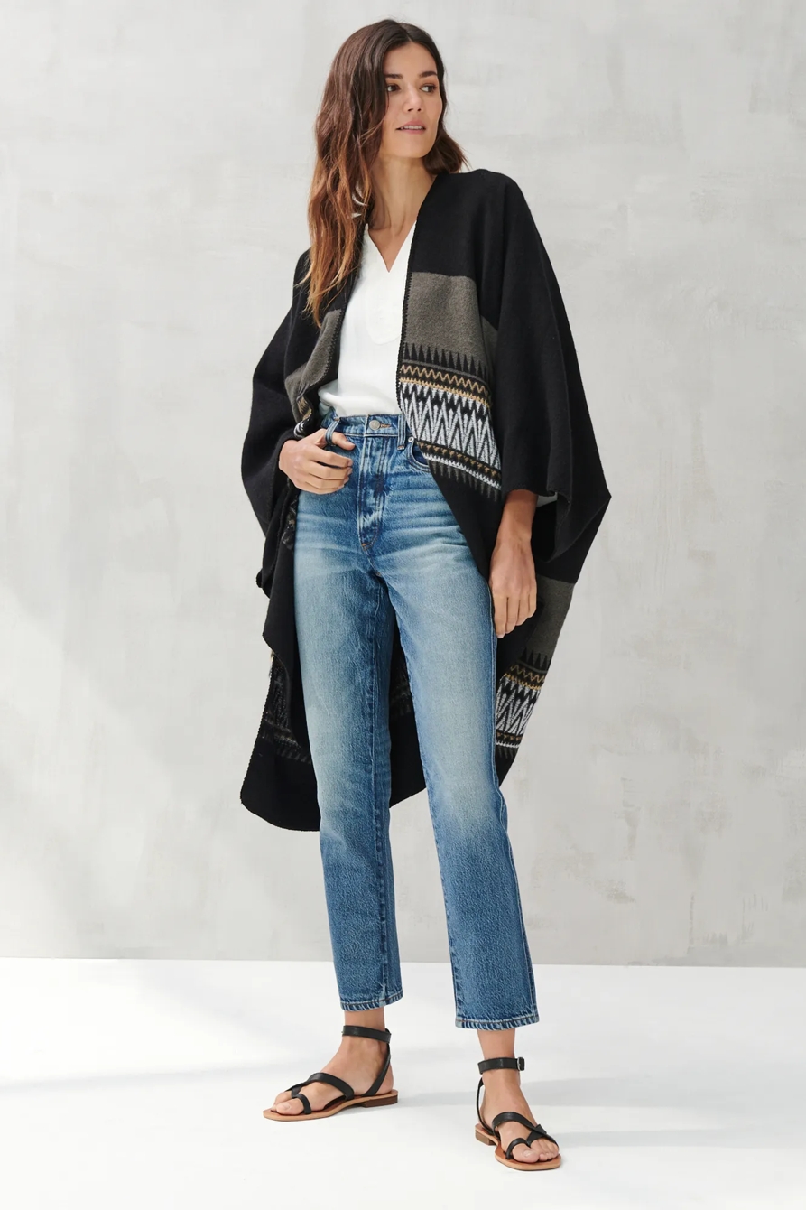 TEXTURED EMBROIDERED PEASANT TOP, image 2