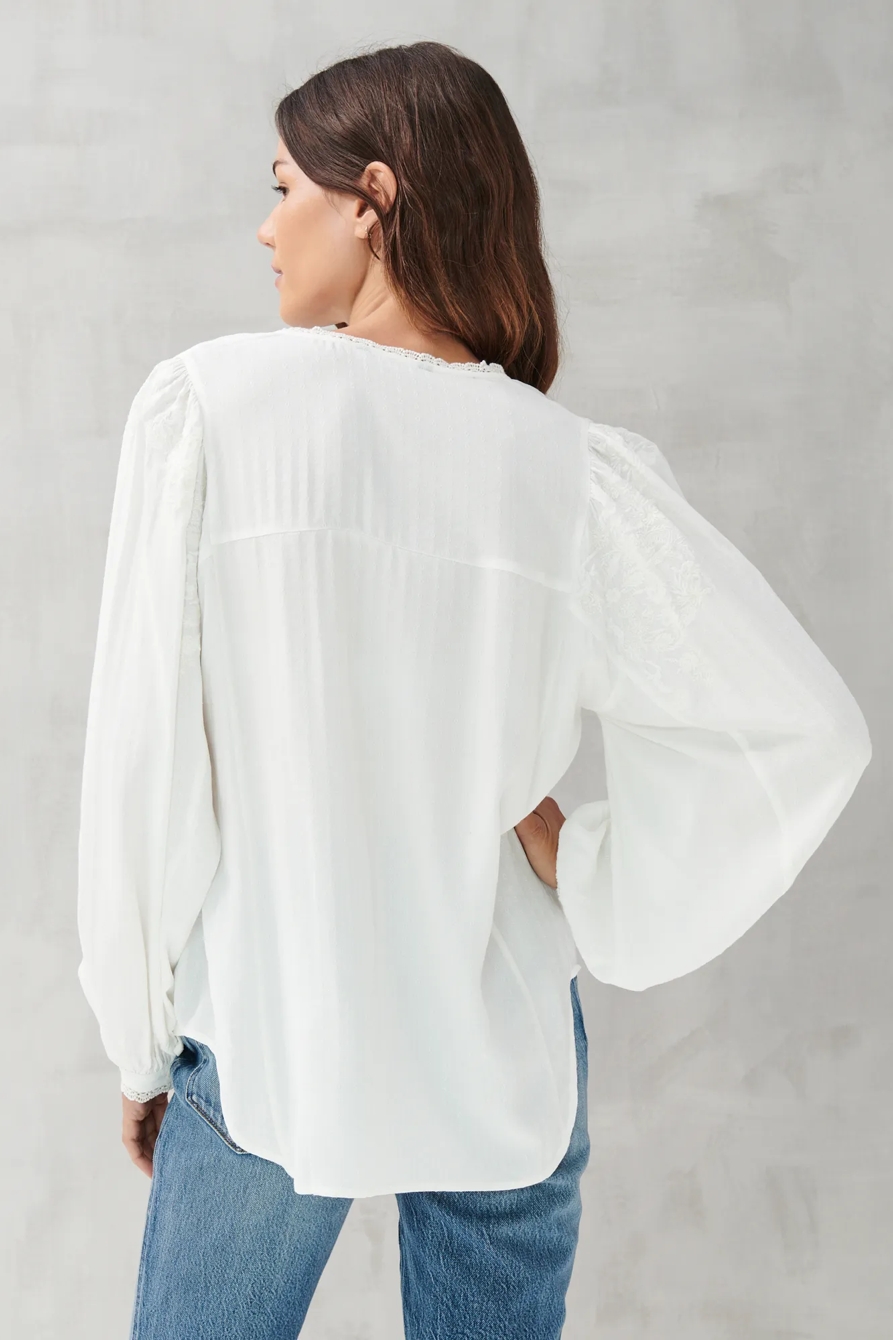 TEXTURED EMBROIDERED PEASANT TOP, image 4