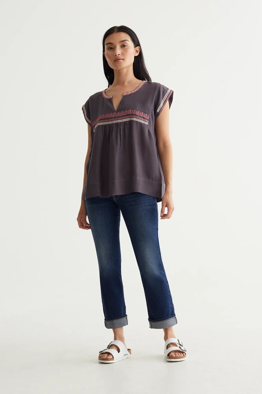 EMBROIDERED WOVEN TOP, image 2