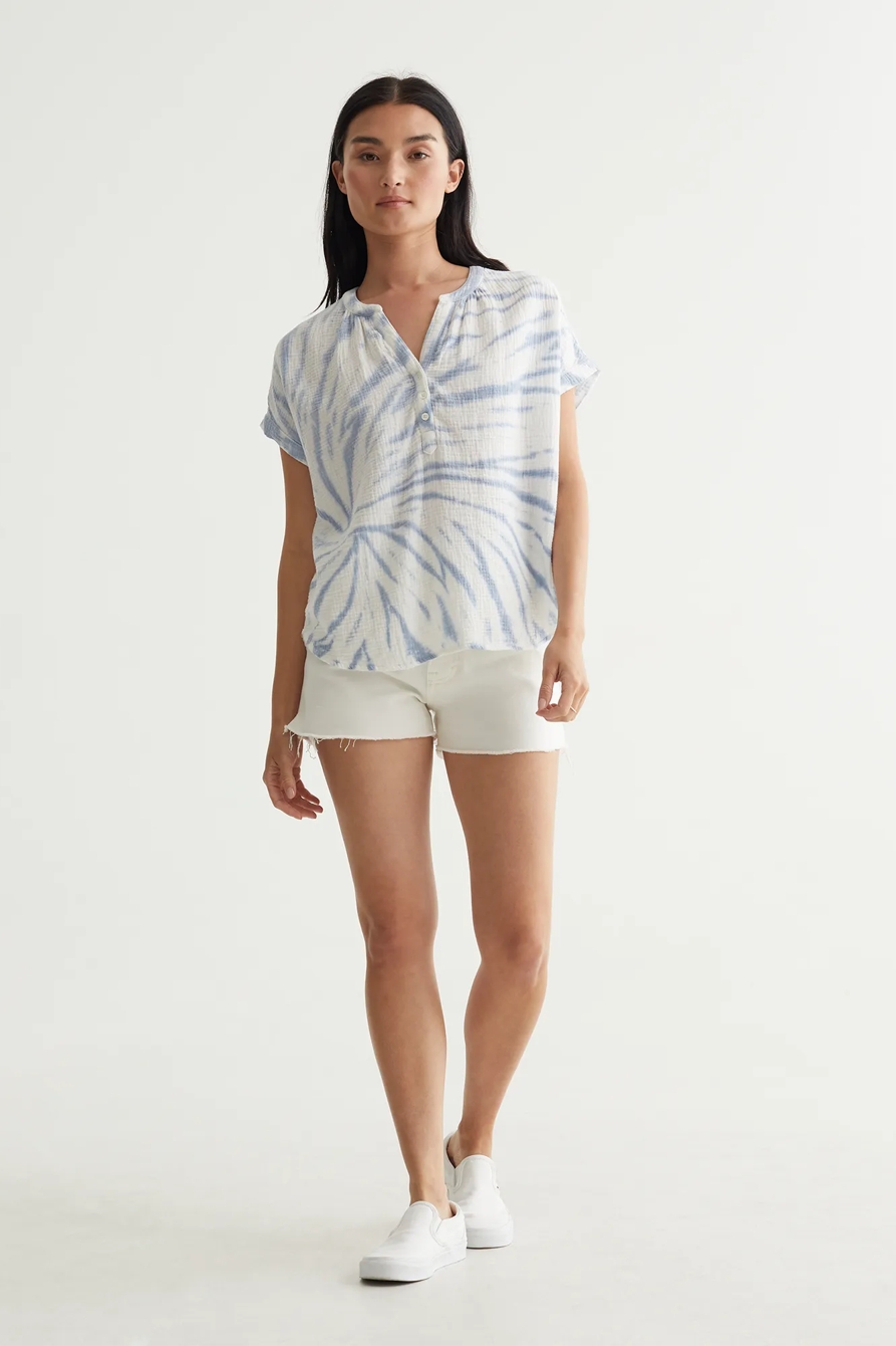 SHORT SLEEVE OPEN NECK SHIRT, image 2