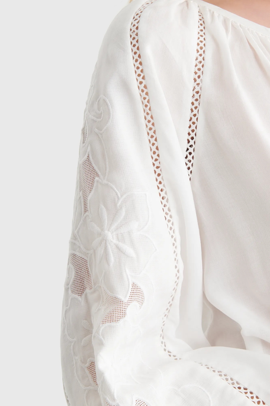 LONG SLEEVE CUTWORK PEASANT TOP, image 3