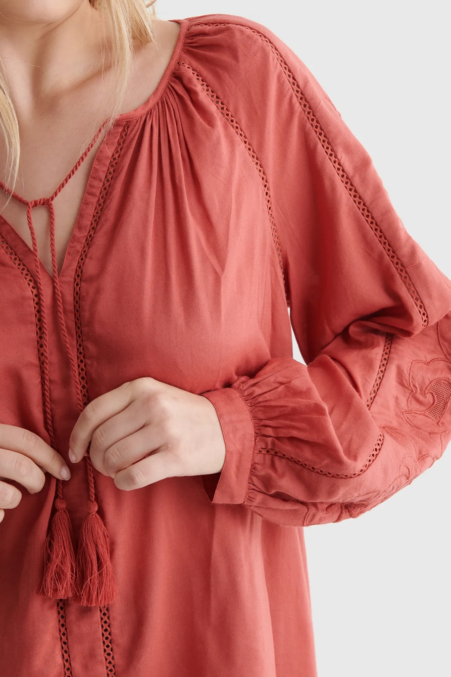 LONG SLEEVE CUTWORK PEASANT TOP, image 4