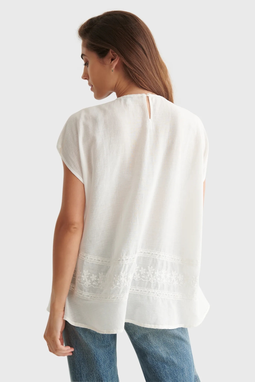 S/S EASY EMB TUNIC, image 4