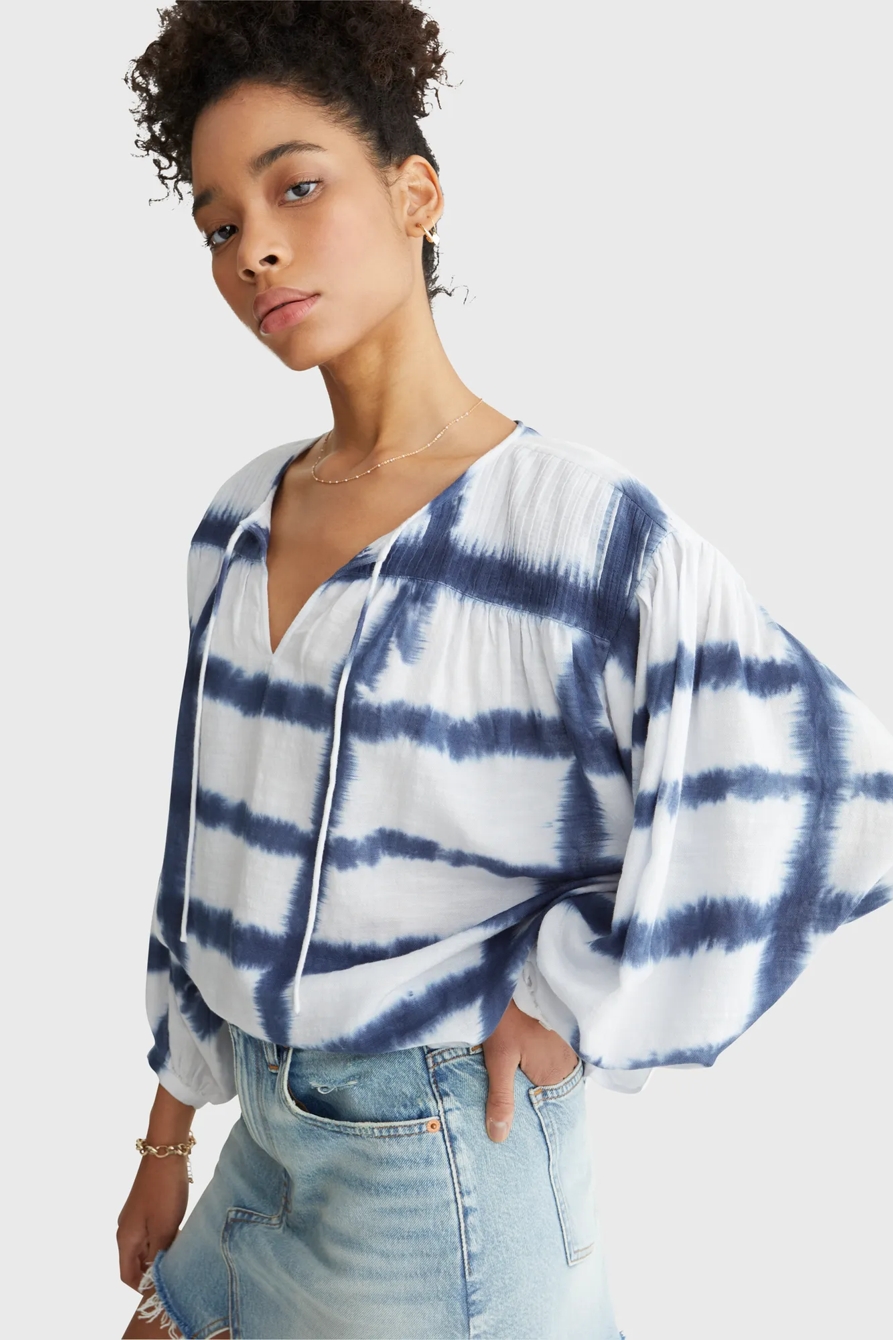 LONG SLEEVE PLEATED PEASANT BLOUSE, image 3