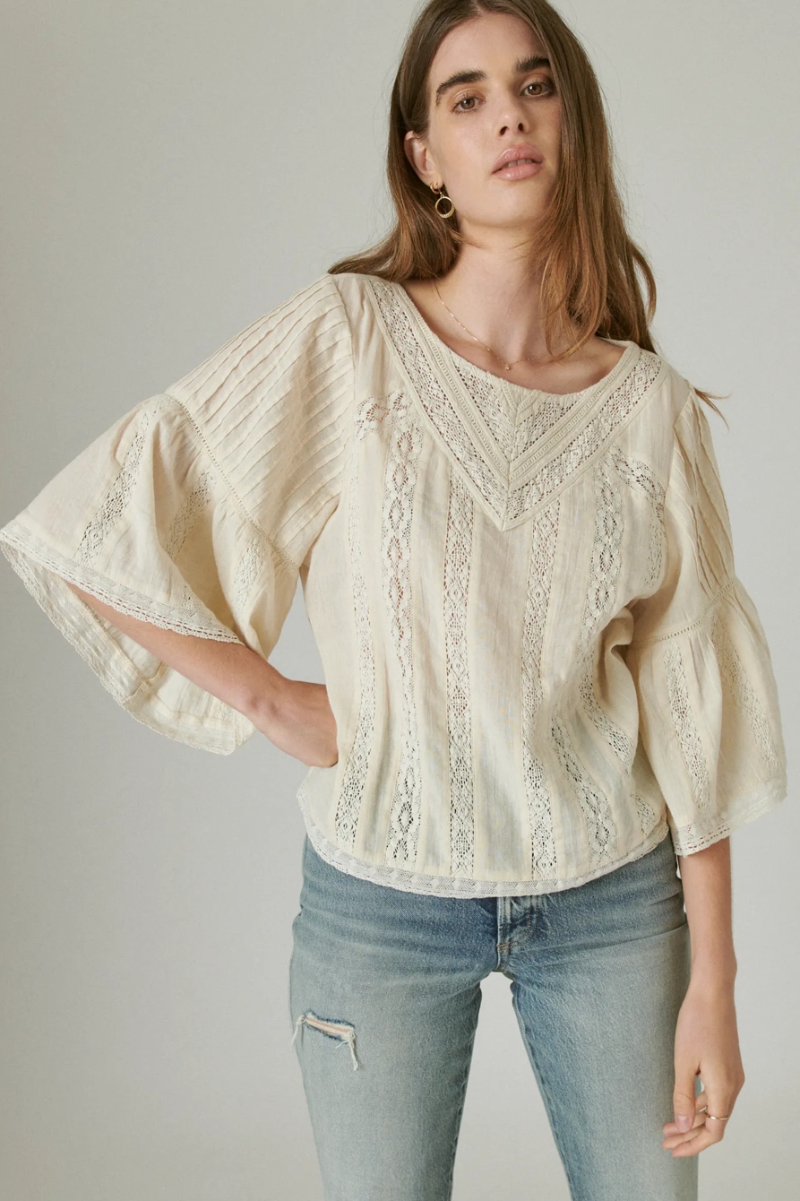 FLUTTER SLEEVE LACE TOP, image 1