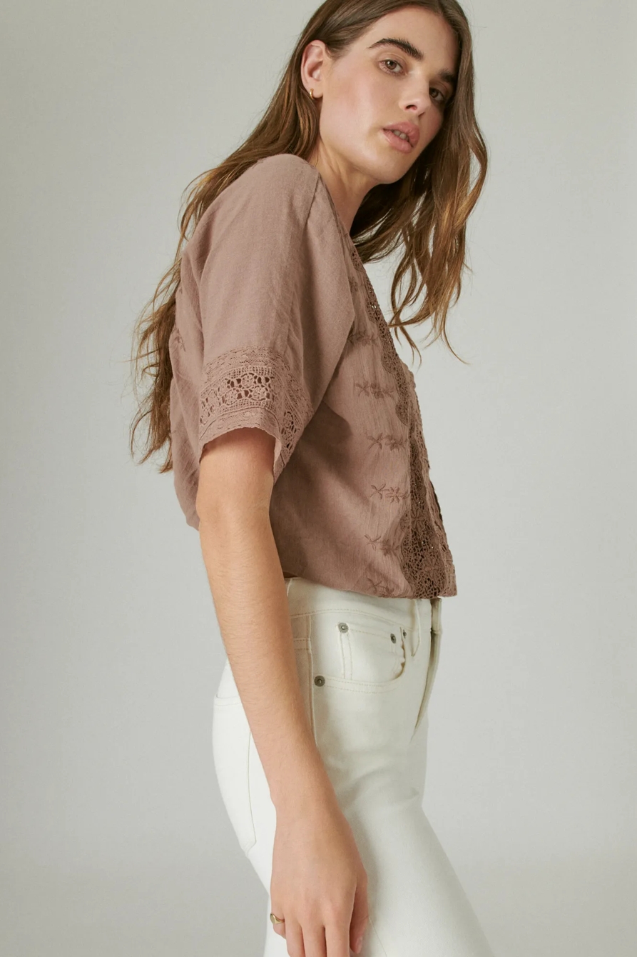 LACE SHORT SLEEVE TOP, image 3