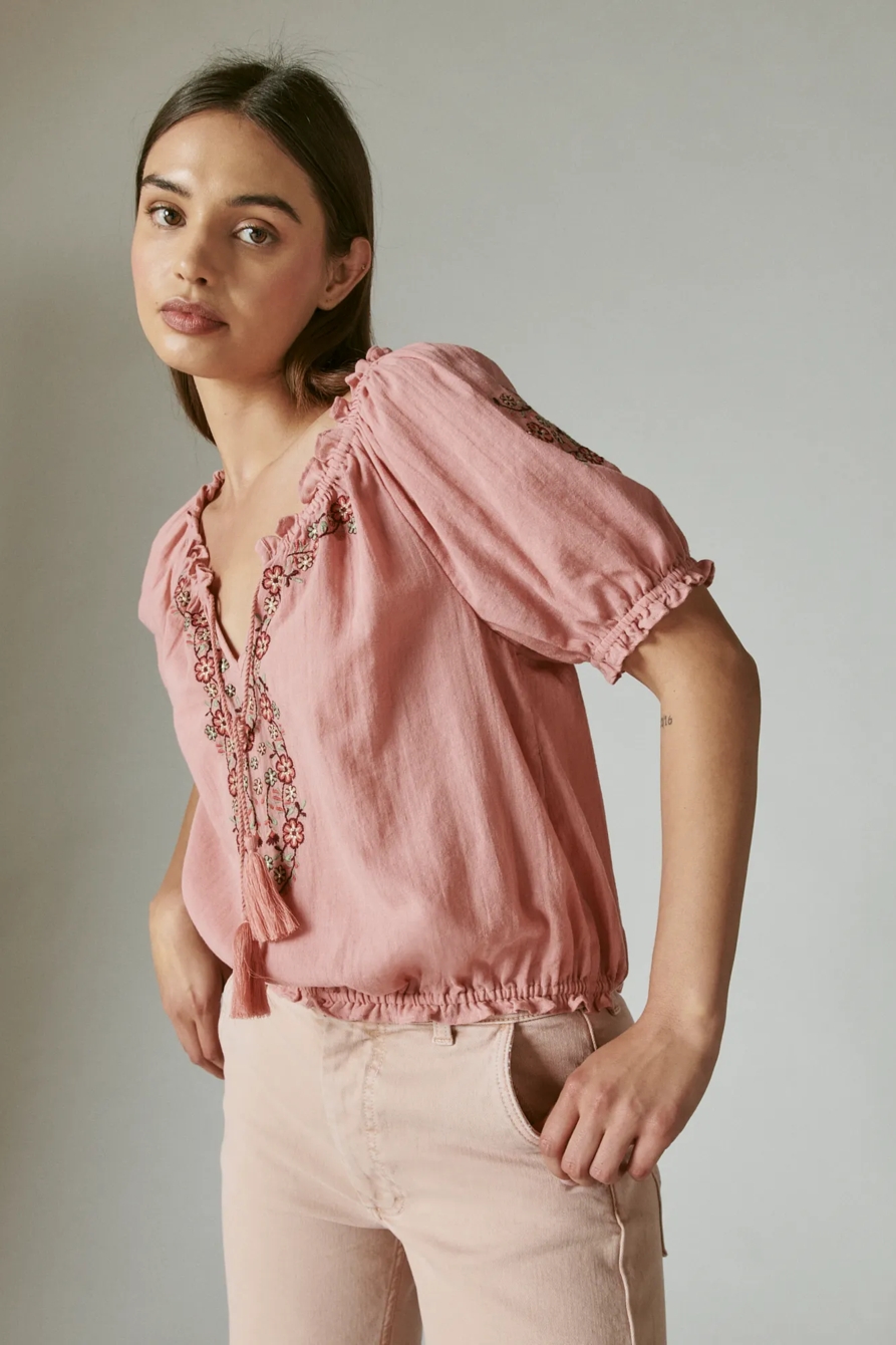 EMBROIDERED SHORT SLEEVE PEASANT, image 1