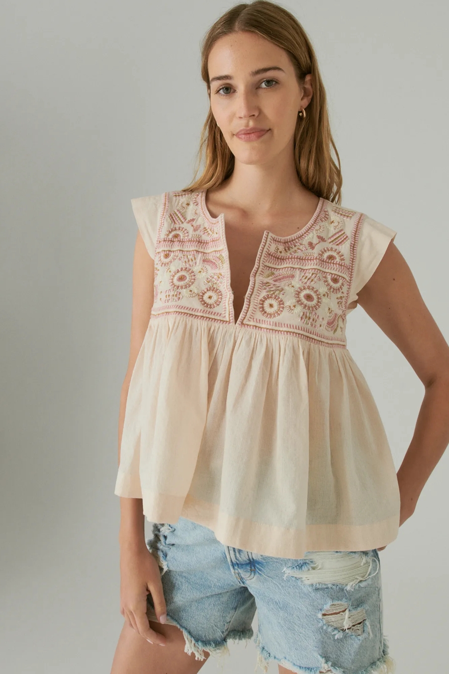EMBROIDERED FLUTTER SLEEVE TOP, image 2