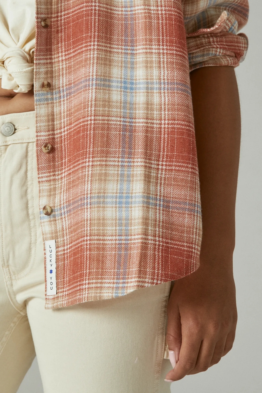 THE PLAID BOYFRIEND FLANNEL BUTTON-DOWN SHIRT, image 5