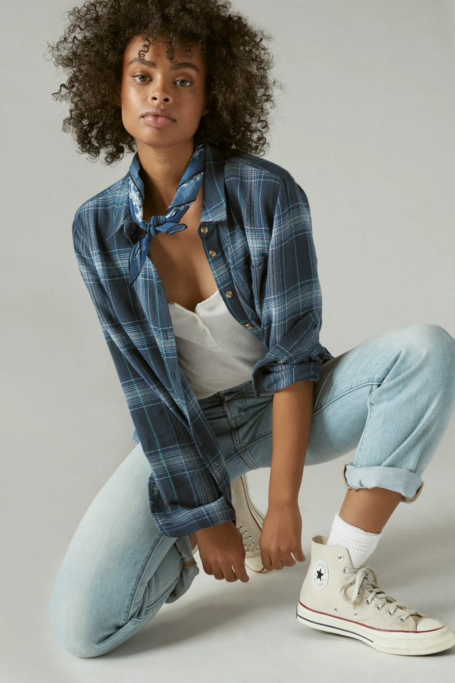 THE PLAID BOYFRIEND FLANNEL BUTTON-DOWN SHIRT, image 1