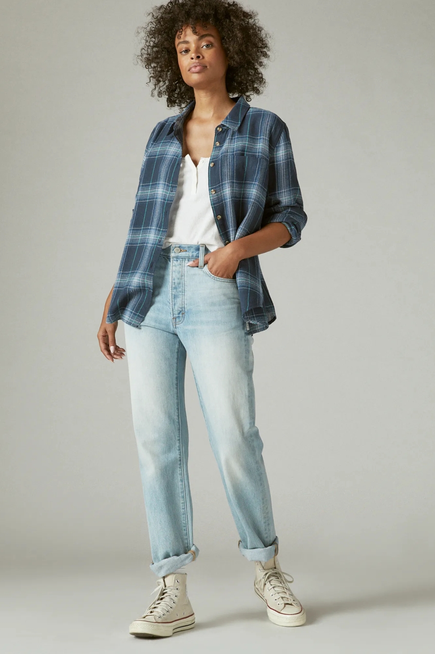 THE PLAID BOYFRIEND FLANNEL BUTTON-DOWN SHIRT, image 2