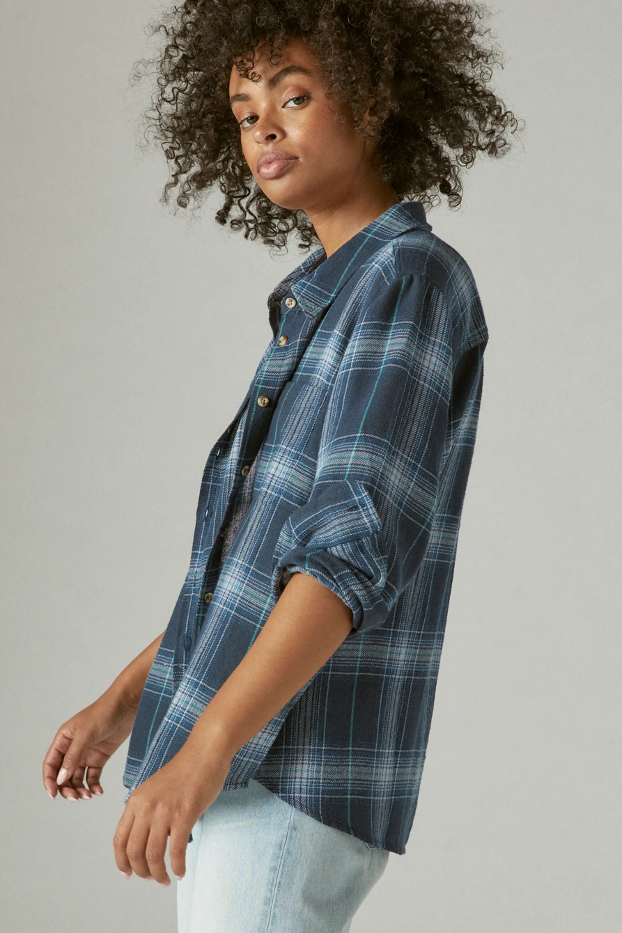 THE PLAID BOYFRIEND FLANNEL BUTTON-DOWN SHIRT, image 3