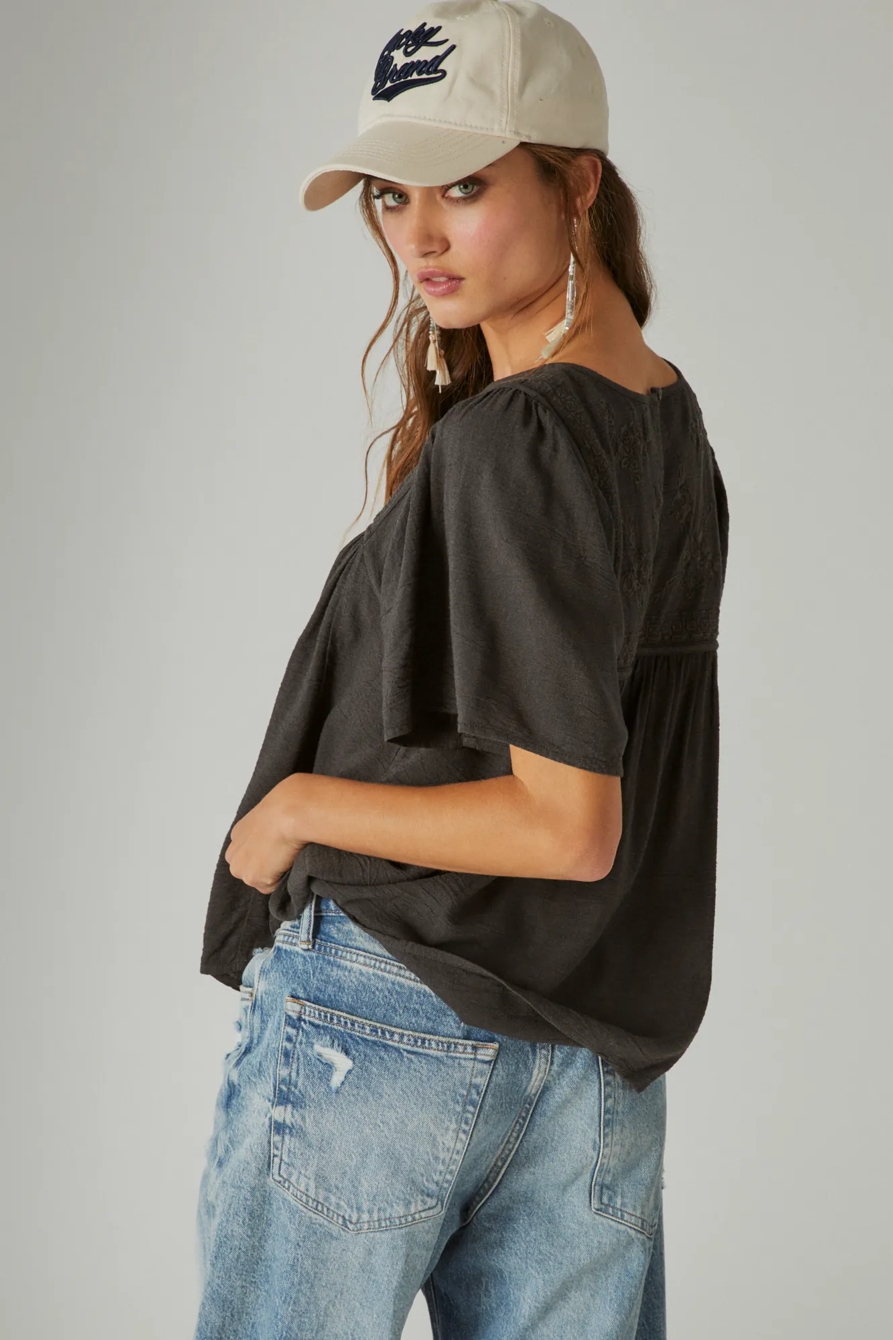 SHORT SLEEVE EMBROIDERED TOP, image 3
