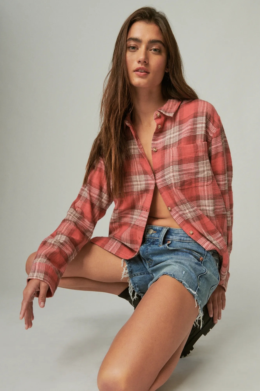 OVERSIZED BOYFRIEND PLAID FLANNEL POCKET SHIRT, image 1