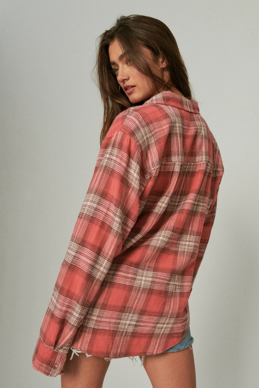 OVERSIZED BOYFRIEND PLAID FLANNEL POCKET SHIRT, image 4