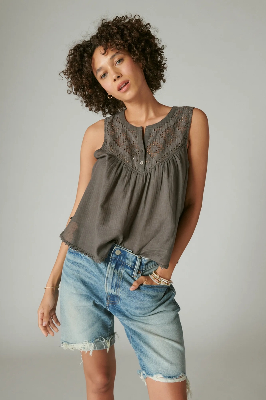 EMBROIDERED CUTWORK TANK, image 3
