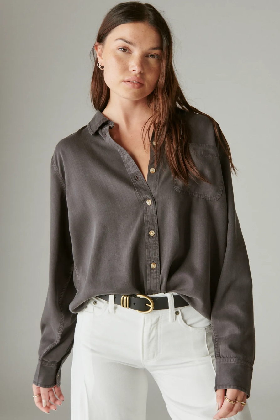 SOLID BOYFRIEND BUTTON DOWN SHIRT, image 2