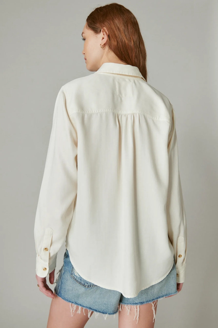 SOLID BOYFRIEND BUTTON DOWN SHIRT, image 3