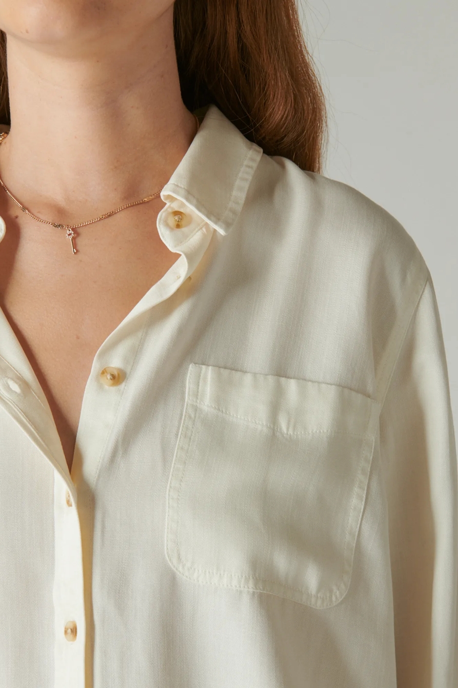 SOLID BOYFRIEND BUTTON DOWN SHIRT, image 4