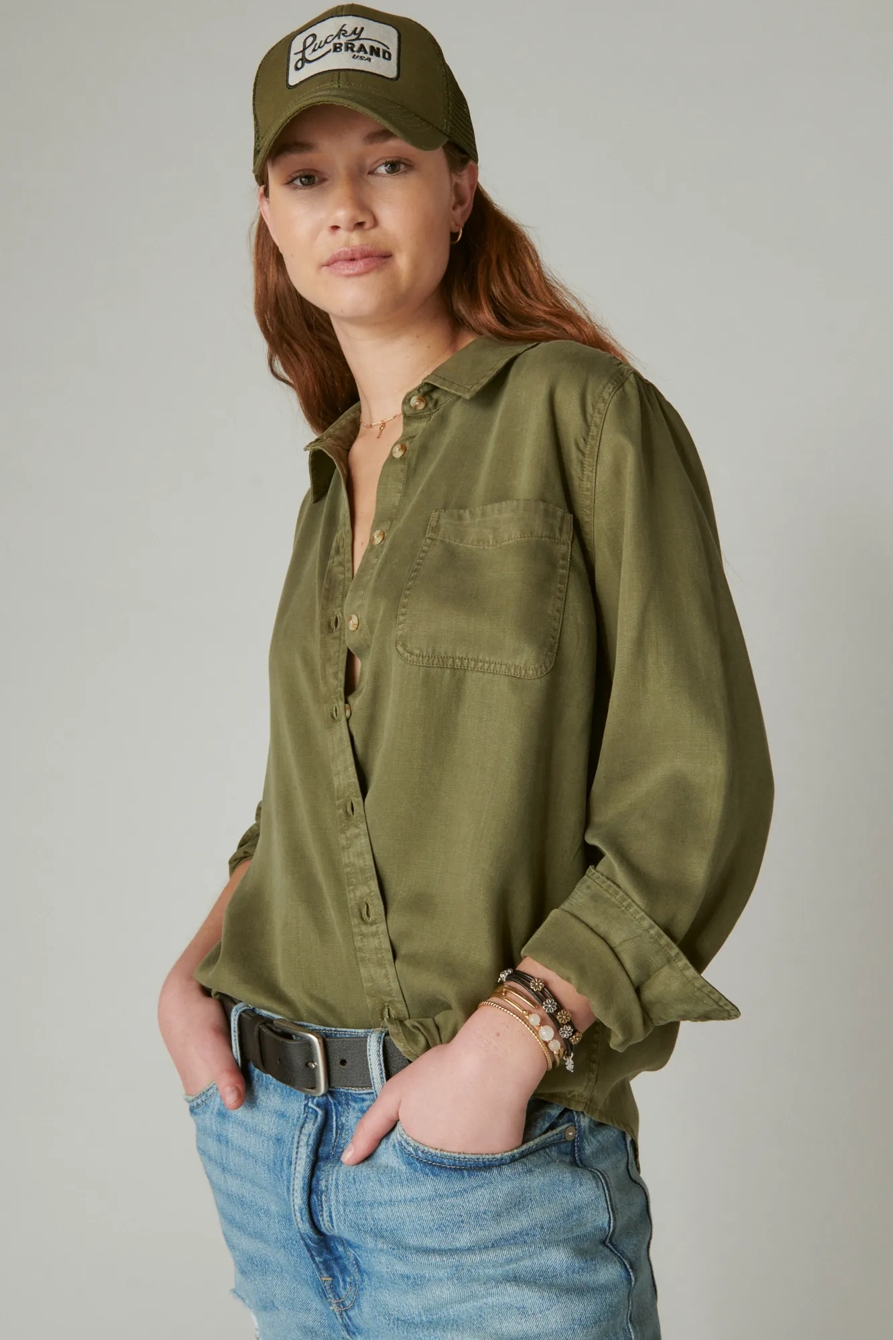SOLID BOYFRIEND BUTTON DOWN SHIRT, image 2